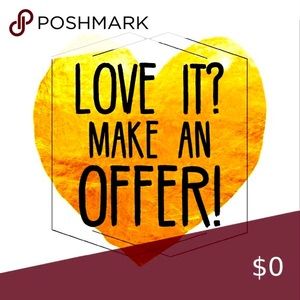 Hello Poshers!!!! Thanks for visiting my closet🏷️🏷️🏷️✨✨👖👠👞👟👚👗🧢👖